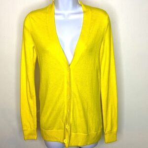 Yellow GAP button down sweater size XS (extra small) from Forever21